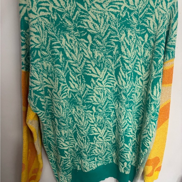 Colorful Beach Patterned Sweater - Picture 2 of 2